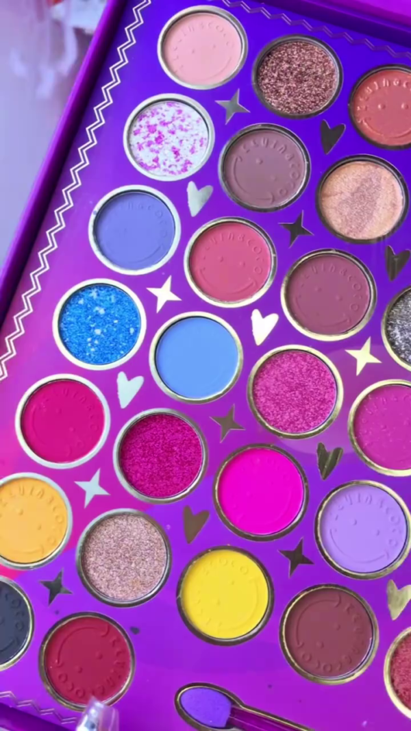 Galaxy-Inspired All-in-One Makeup Set Featuring 48-Color Eyeshadow Palette and 4-Color Shimmer Highlighter Compact with Mirror – Celestial-Themed Packaging for Cosmic Beauty Looks - Image 2