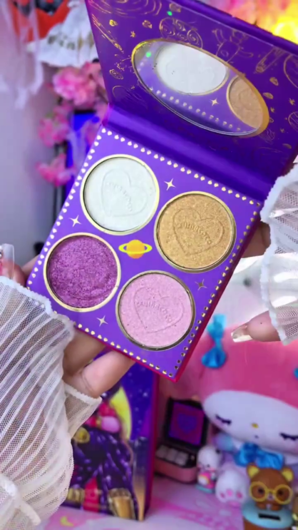 Galaxy-Inspired All-in-One Makeup Set Featuring 48-Color Eyeshadow Palette and 4-Color Shimmer Highlighter Compact with Mirror – Celestial-Themed Packaging for Cosmic Beauty Looks - Image 3