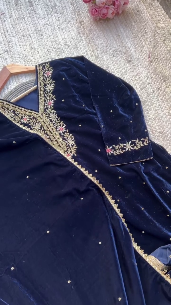 Royal Black Velvet Kurta Set Embellished with Intricate Zari, Pearl, and Thread Embroidery in Floral Patterns – A Timeless Ensemble for Weddings, Evening Celebrations, and Grand Festive Occasions - Image 2