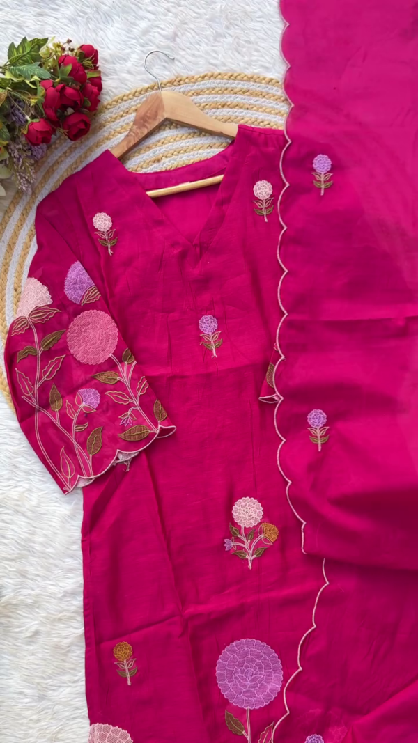 Magenta Pink Embroidered Cotton Kurti with Floral Thread Work and Matching Dupatta – Festive and Ethnic Wear for Women