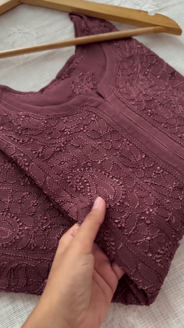 Elegant Hand-Embroidered Maroon Cotton Kurta with Intricate Thread Work and Traditional Paisley Floral Motifs