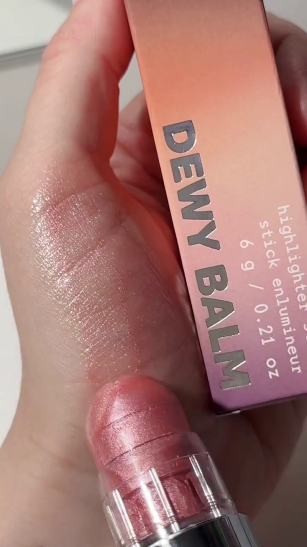 Shimmering Dewy Balm Highlighter Stick – Soft Rosy Glow for a Luminous Finish - Image 2