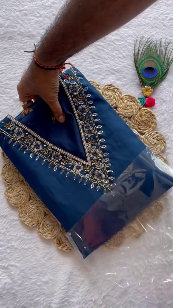 Royal Blue Straight-Fit Kurta Set with V-Neck Intricate Embroidery – Paired with a Soft Organza Dupatta Featuring Nature-Inspired Floral & Leafy Prints – A Refined Pick for Everyday Elegance & Occasions Alike