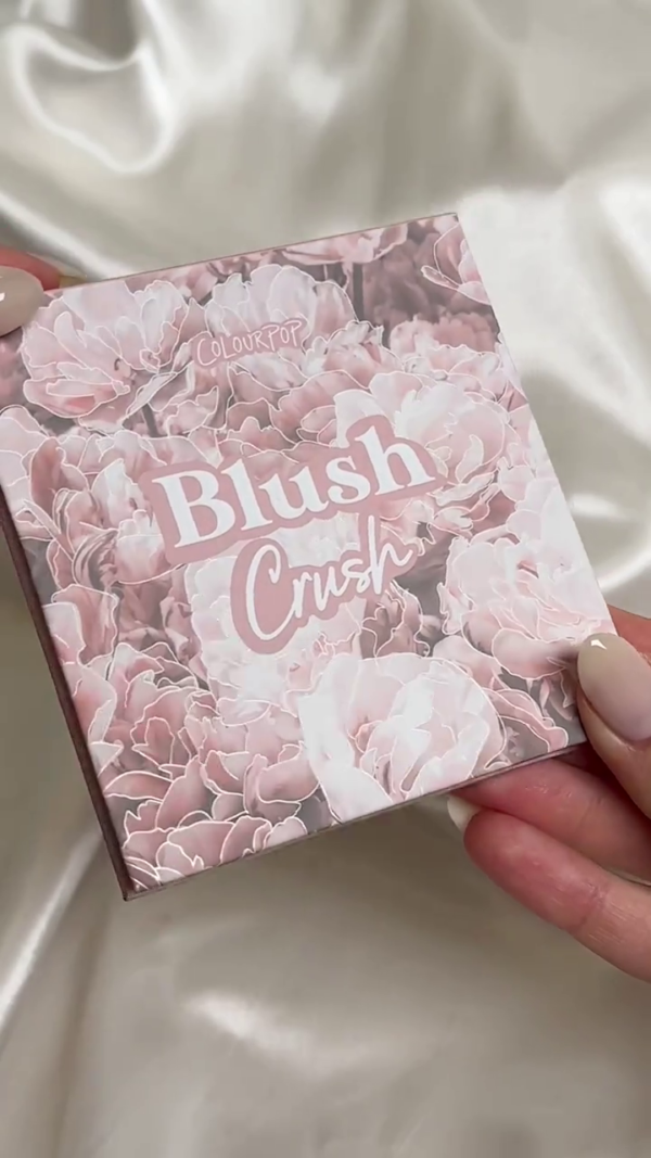 Romantic Pink Eyeshadow Palette – 9 Stunning Shades in Matte, Shimmer, and Glitter Finishes for Soft, Glamorous Eye Looks