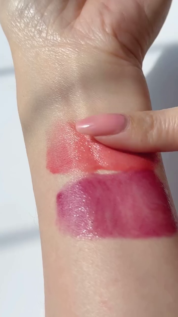 Glow Recipe Watermelon Glow Niacinamide Dewy Flush, Featuring Two Beautiful Shades for a Fresh, Radiant Flush of Color and a Hydrated, Glowing Complexion - Image 2