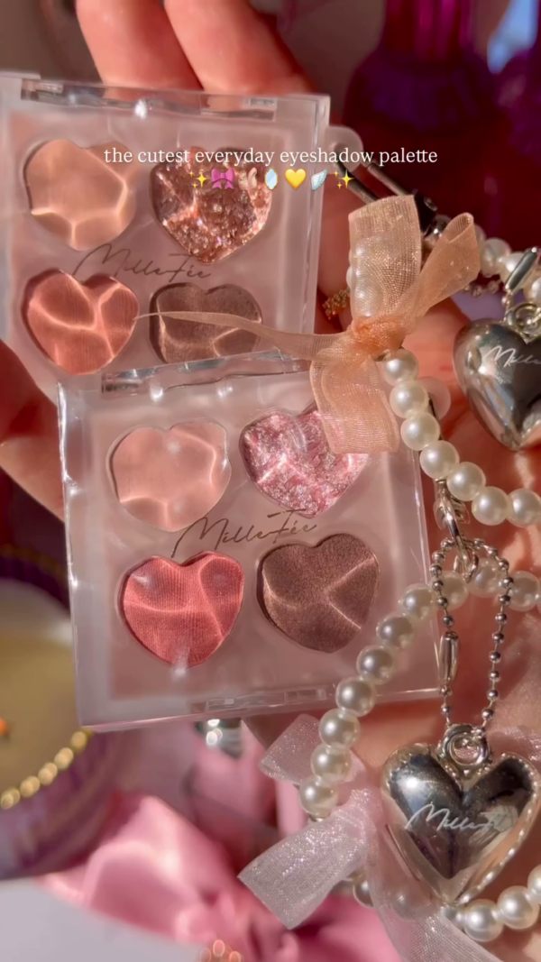 Heart-Shaped Everyday Eyeshadow Palette – Cute and Compact with Shimmering Pink and Brown Tones, Perfect for a Soft and Glamorous Look