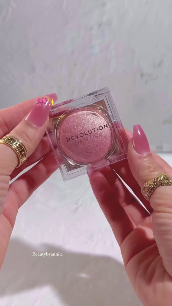 Shimmering Rose Pink Highlighter – Gorgeous Highlight for a Glowing, Radiant Finish