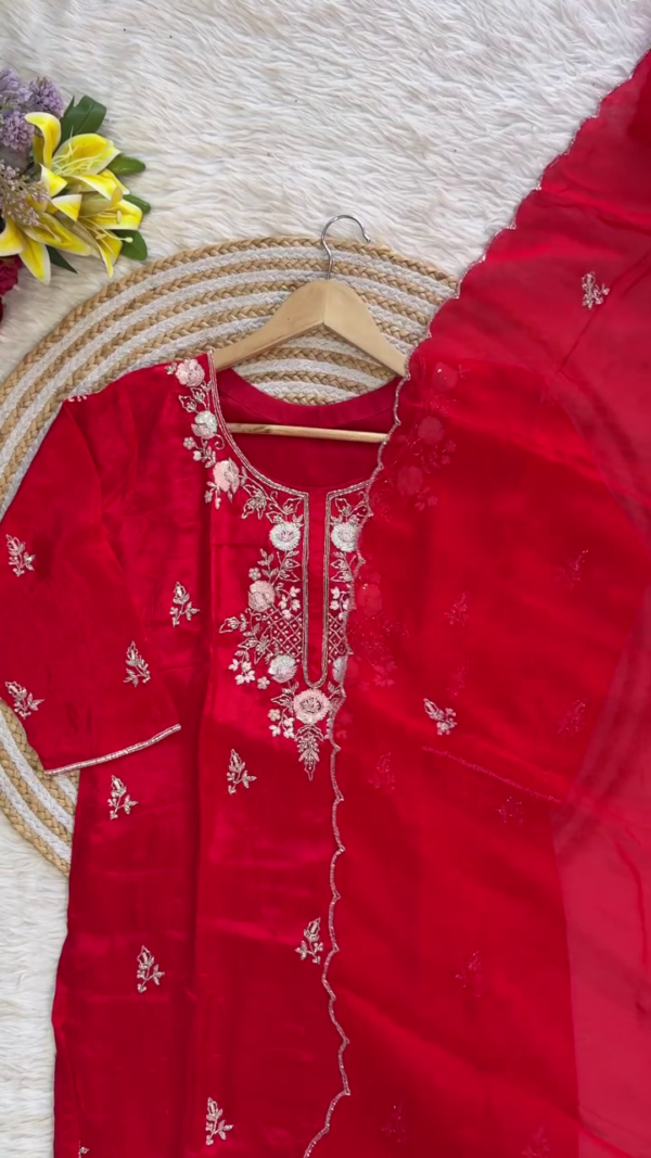Elegant Red Velvet Embroidered Kurta with Intricate Floral and Paisley Detailing – Paired with Matching Chiffon Dupatta for Festive and Formal Occasions - Image 2
