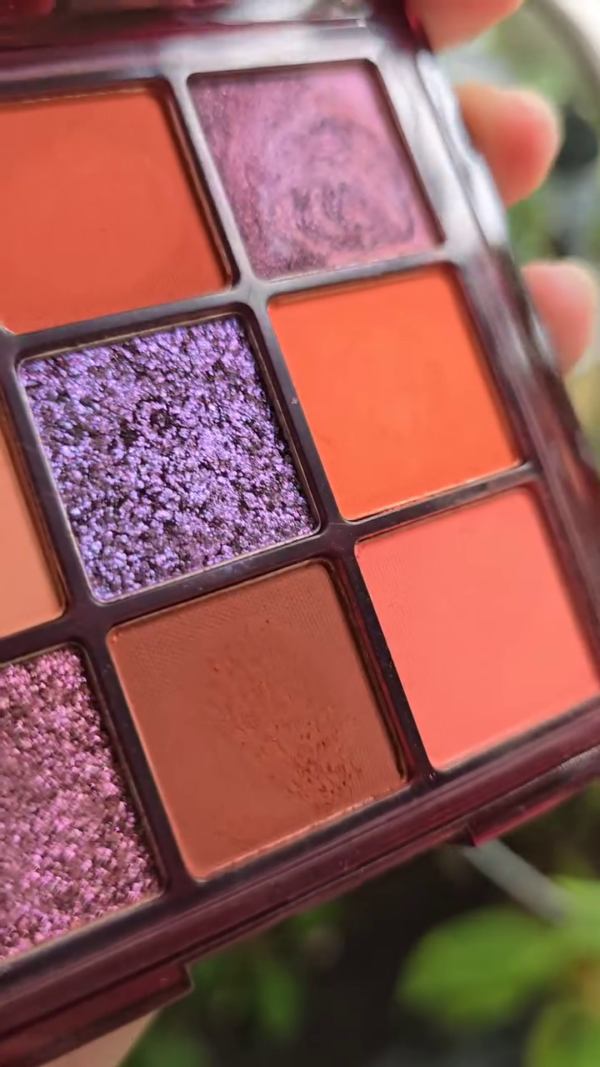 Bold 9-Pan Eyeshadow Palette Featuring Fiery Orange Mattes and Dazzling Pink and Purple Shimmers — A Striking Blend of Warm and Cool Tones for Vibrant, Artistic, and High-Impact Eye Looks - Image 2