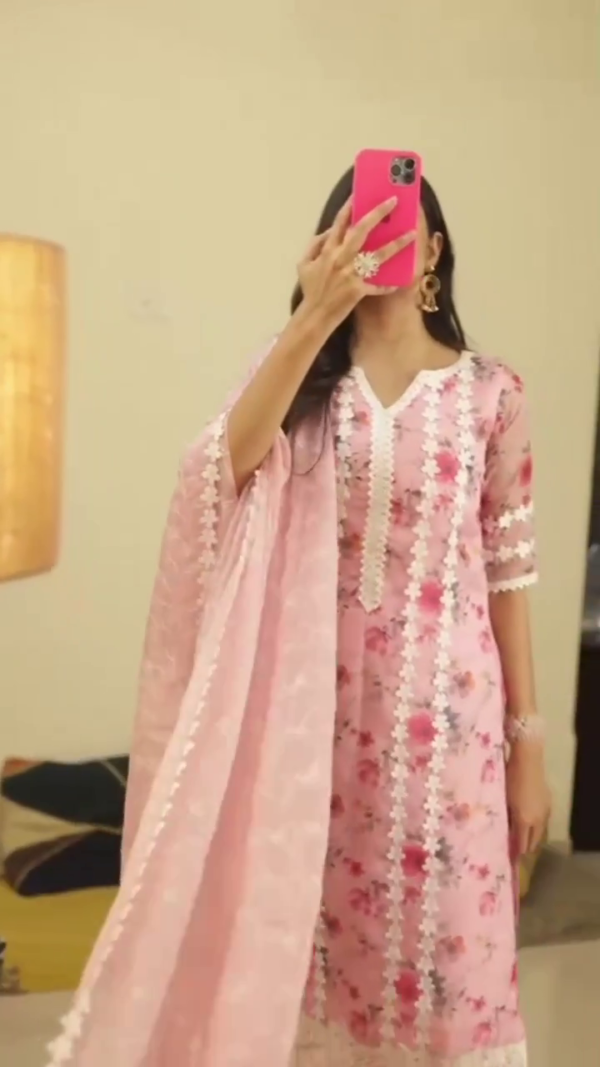 Pink Floral Kurta Set with Lace Detailing and Matching Dupatta – Perfect for Casual and Festive Occasions