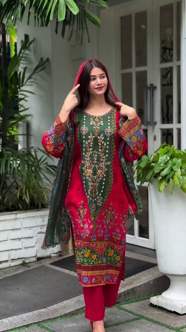 Vibrant Red and Green Embroidered Kurta Set with Floral Design and Matching Dupatta – Elegant Traditional Wear for Special Occasions - Image 2