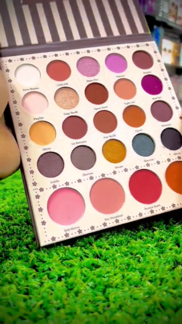 Large Multi-Shade Eyeshadow and Blush Palette – 24 Vibrant Eyeshadow Colors with 4 Blush Shades in Matte, Shimmer, and Metallic Finishes for Complete Makeup Looks - Image 2