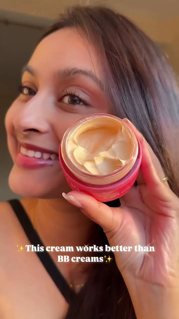 All-in-One Glow Cream – Lightweight Skin-Perfecting Formula That Works Better Than BB Creams