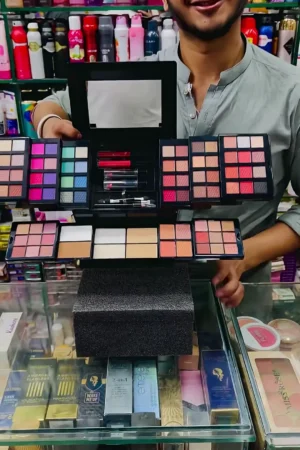 Nude Perfection Makeup Kit