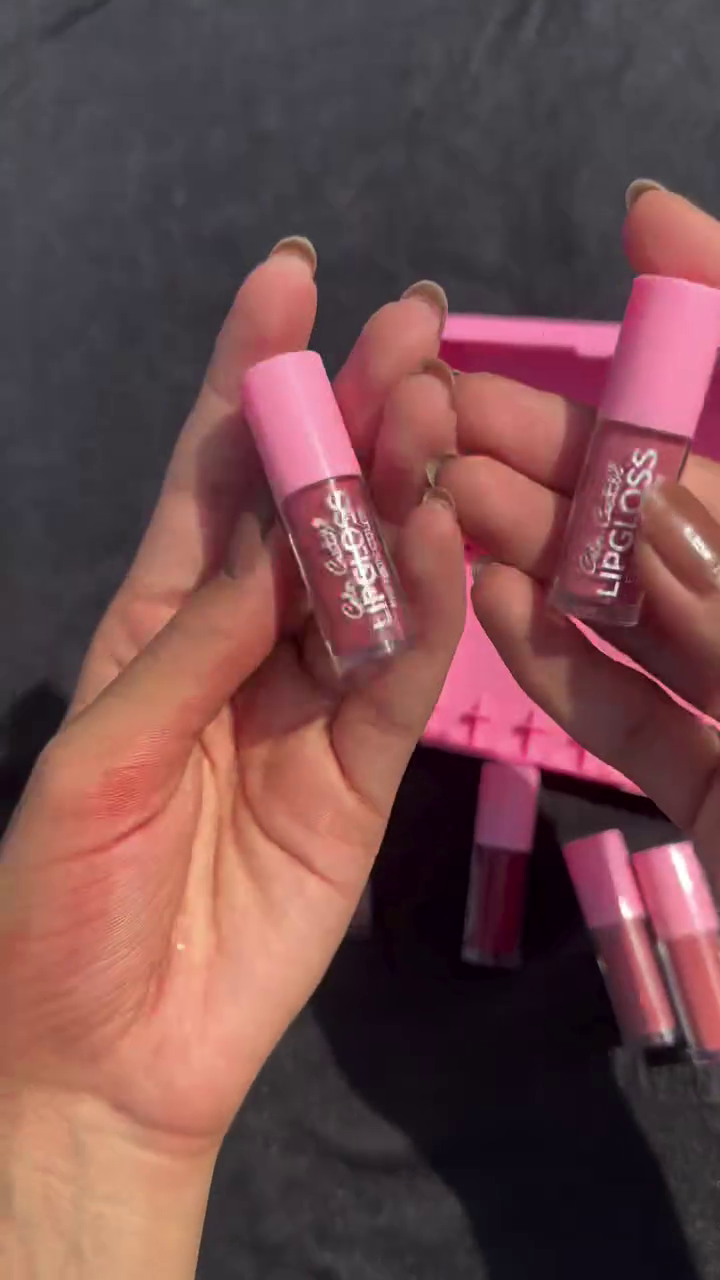 Pro Makeup Kit – Mirror & Travel Case - Image 2