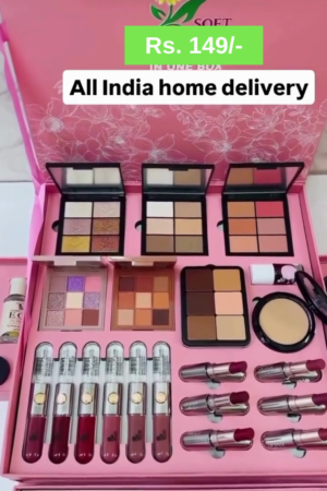 Travel-Friendly Face Palette – Includes Highlighters & Blushes