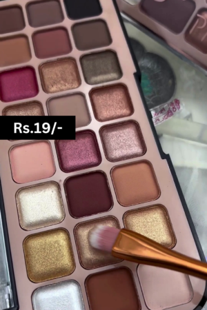 Cruelty-Free Face Palette — 35 Highly Pigmented Eyeshadows