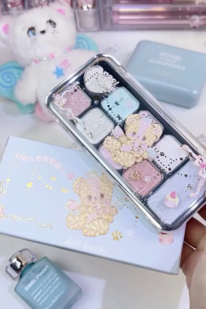 Creamy Face Palette – Floral Butterfly Design