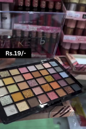 Deluxe Face Palette — Matte & Shimmer Finishes