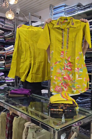 Grand Burgundy Brocade Sherwani with Contrasting Dupatta for Royal Occasions