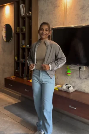 Stylish Winter Jacket for Men & Women | Warm, Comfortable & Trendy Outerwear for Daily, Casual & Travel Wear