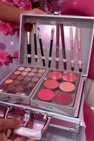 VolksRose All In One Makeup Kit Multi-Purpose Combination Makeup Surprise Gift Set Beauty Full Makeup Essential Starter Kit, Compact and Lightweight Design for Girls Women and Make Up Beginners